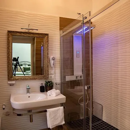 Vittorio Veneto Private SPA Sulmona Esterno foto